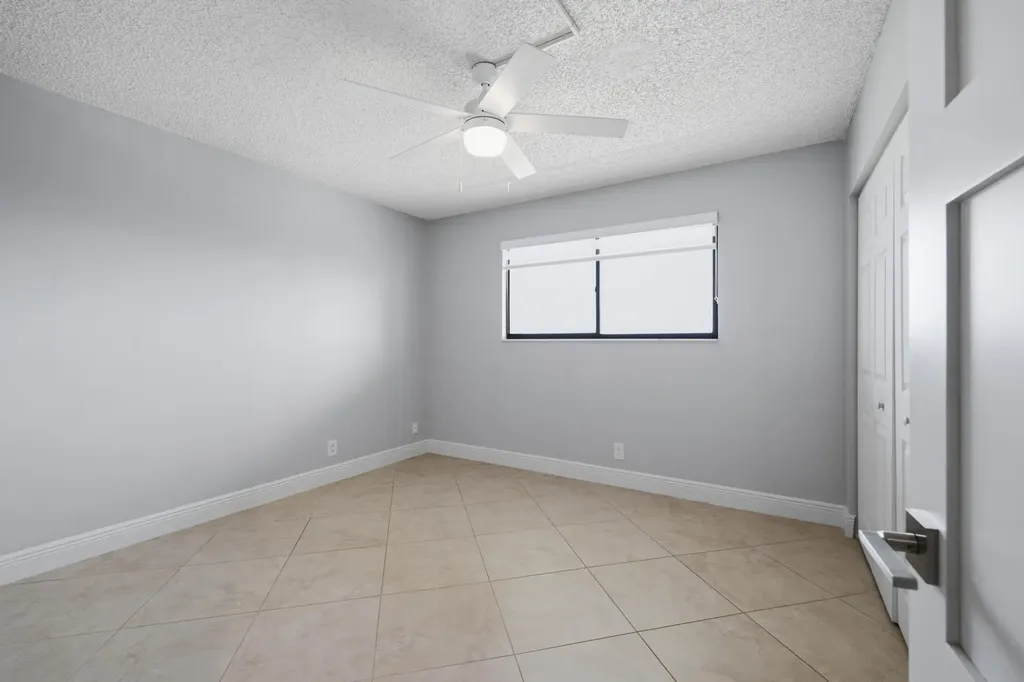 2215 Cypress Island Drive Pompano Beach FL 33069