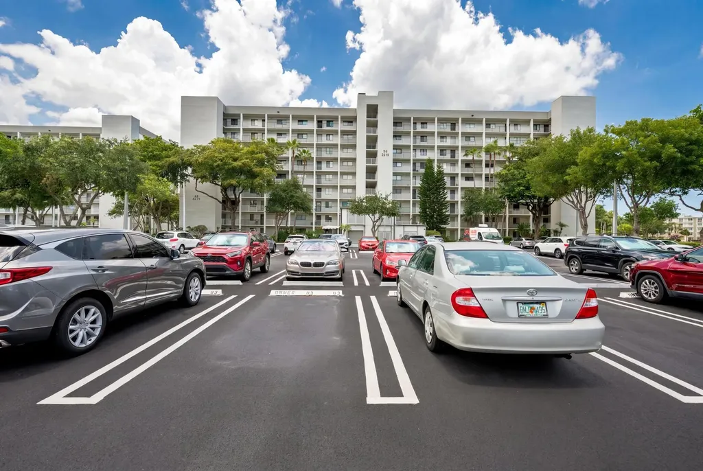 2215 Cypress Island Drive Pompano Beach FL 33069