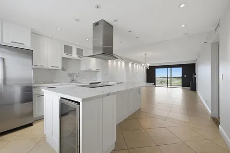 2215 Cypress Island Drive Pompano Beach FL 33069