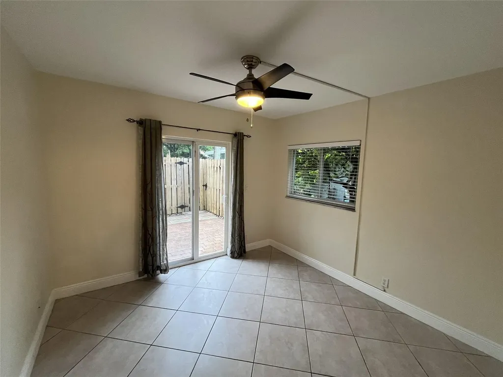 1460 NE 18th Street Fort Lauderdale FL 33305