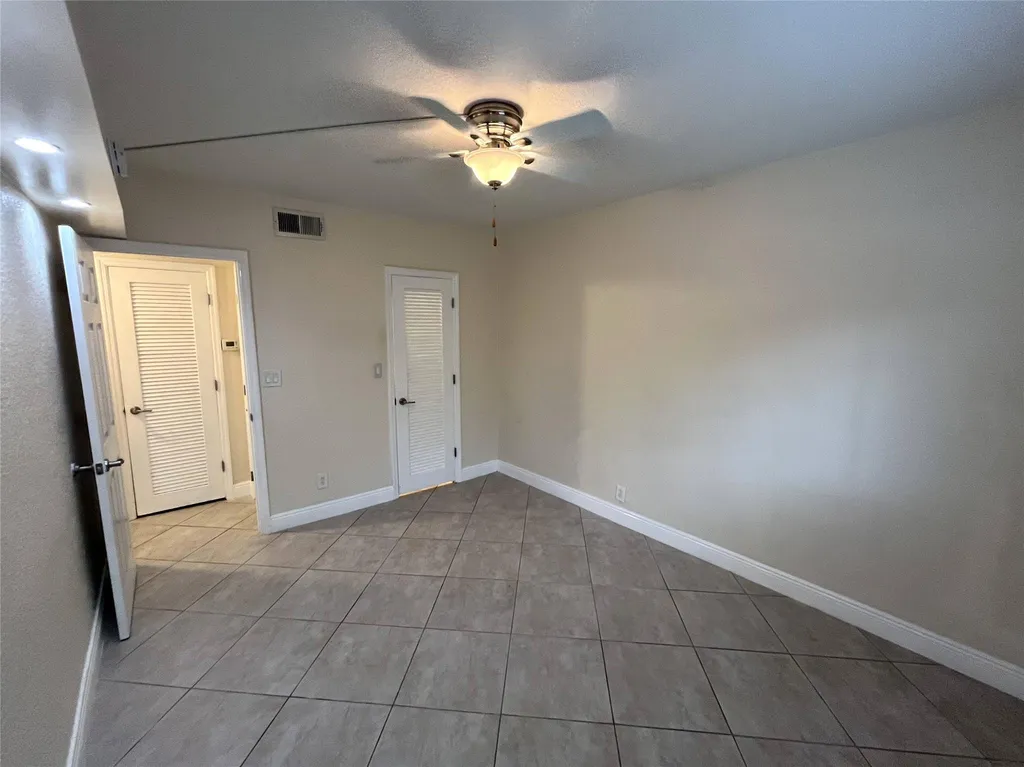 1460 NE 18th Street Fort Lauderdale FL 33305