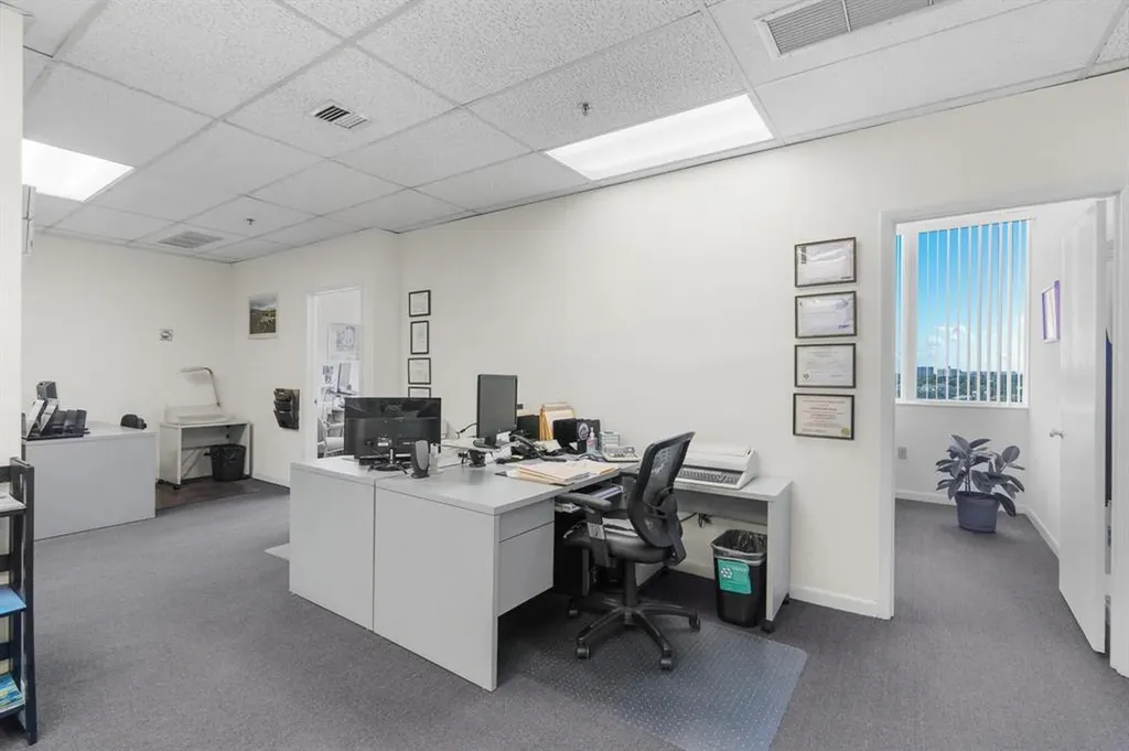 2455 E Sunrise Boulevard Fort Lauderdale FL