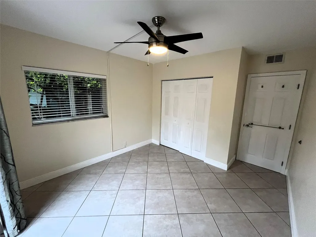 1460 NE 18th Street Fort Lauderdale FL 33305