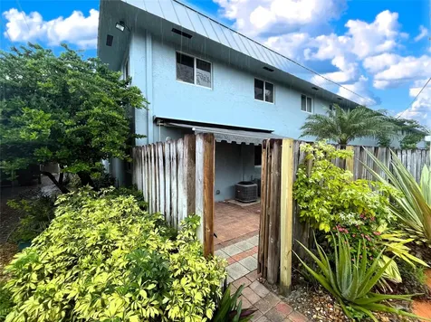 1460 NE 18th Street Fort Lauderdale FL 33305