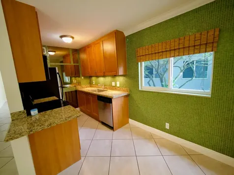 1460 NE 18th Street Fort Lauderdale FL 33305