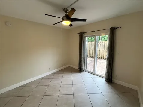1460 NE 18th Street Fort Lauderdale FL 33305