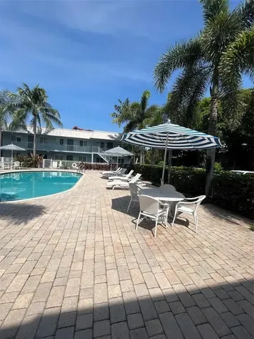 1460 NE 18th Street Fort Lauderdale FL 33305