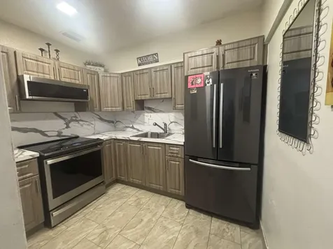 750 NE 4th Place Hialeah FL 33010