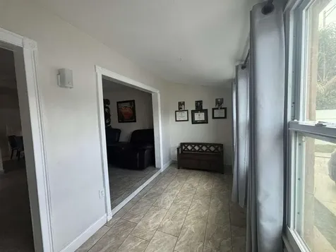 750 NE 4th Place Hialeah FL 33010