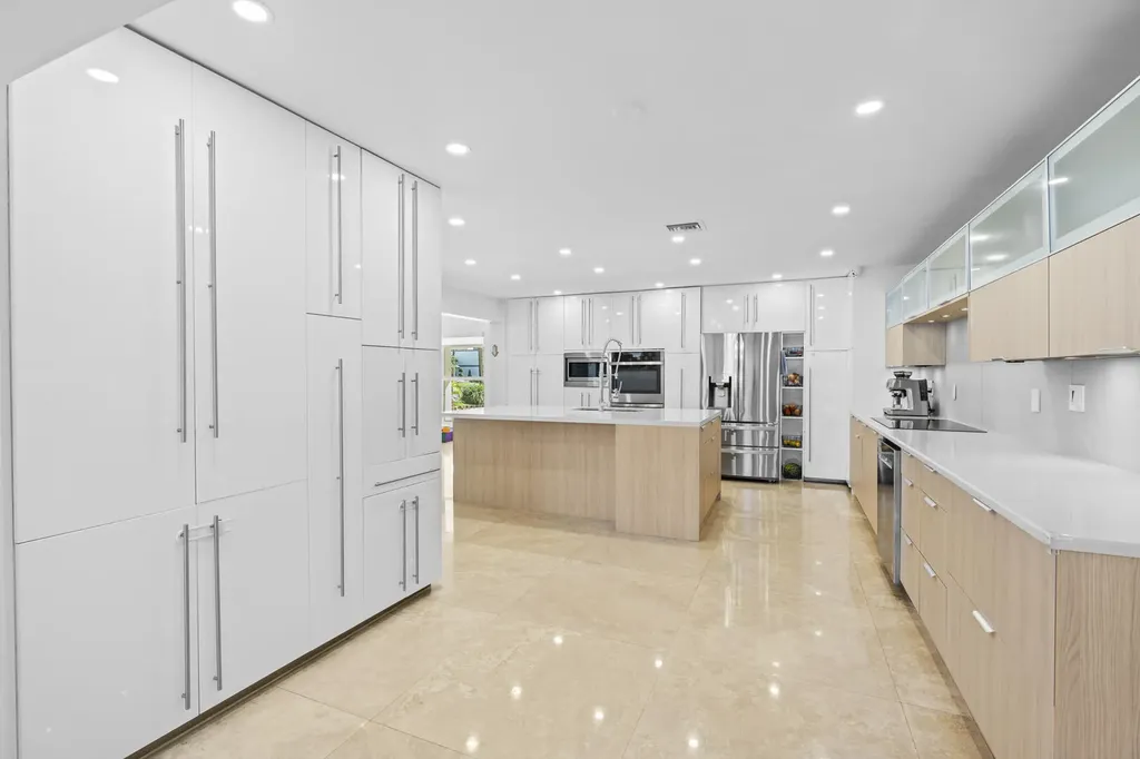 3870 N 31st Terrace Hollywood FL 33021
