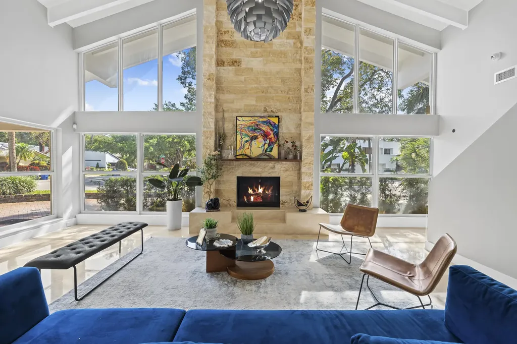 3870 N 31st Terrace Hollywood FL 33021