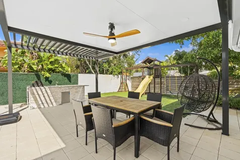 3870 N 31st Terrace Hollywood FL 33021