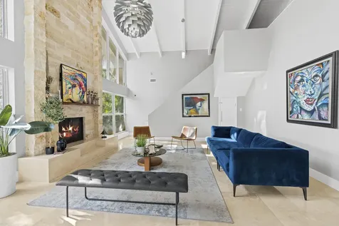 3870 N 31st Terrace Hollywood FL 33021