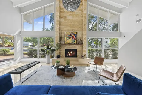 3870 N 31st Terrace Hollywood FL 33021