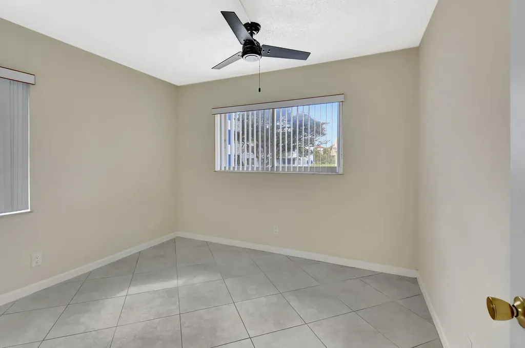 638 Snug Harbor Drive Boynton Beach FL 33435