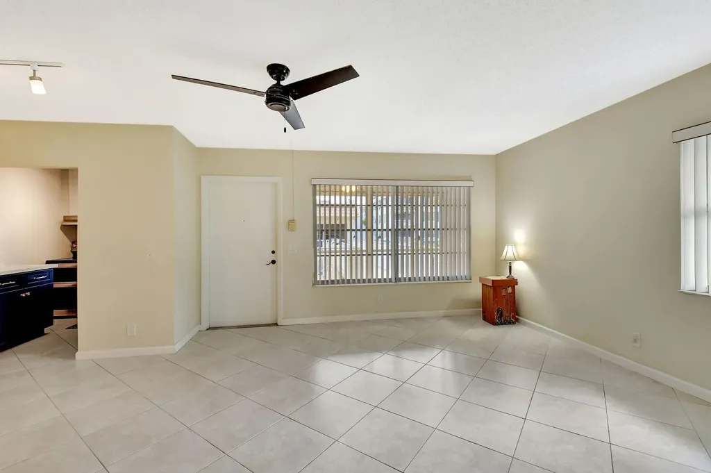 638 Snug Harbor Drive Boynton Beach FL 33435