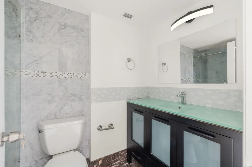 18011 Biscayne Boulevard Aventura FL 33160