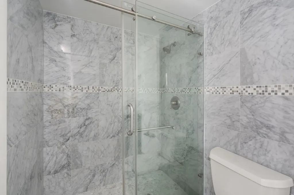 18011 Biscayne Boulevard Aventura FL 33160