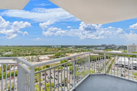 18011 Biscayne Boulevard Aventura FL 33160