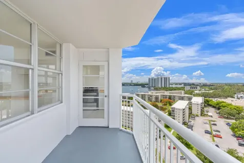 18011 Biscayne Boulevard Aventura FL 33160