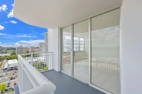 18011 Biscayne Boulevard Aventura FL 33160