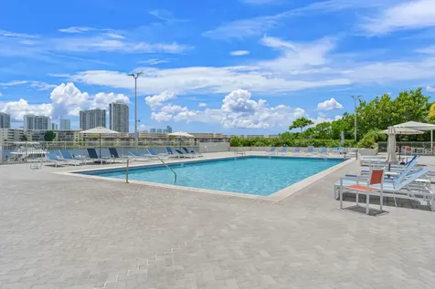 18011 Biscayne Boulevard Aventura FL 33160
