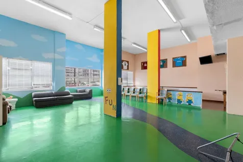18011 Biscayne Boulevard Aventura FL 33160