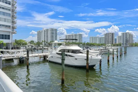18011 Biscayne Boulevard Aventura FL 33160