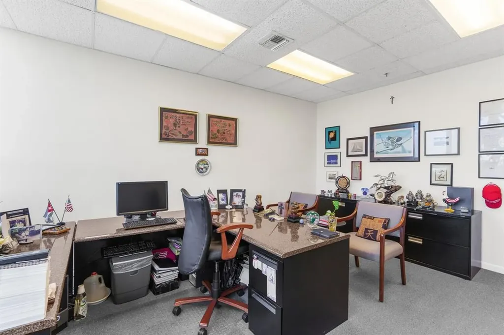 2455 E Sunrise Boulevard Fort Lauderdale FL