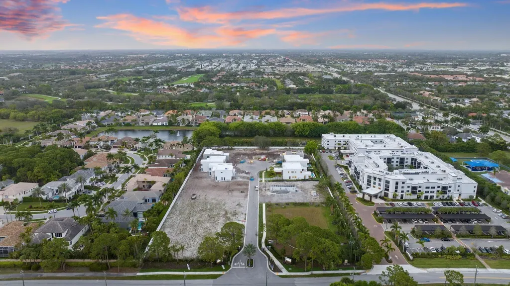 16709 Mosaic Place Delray Beach FL 33446