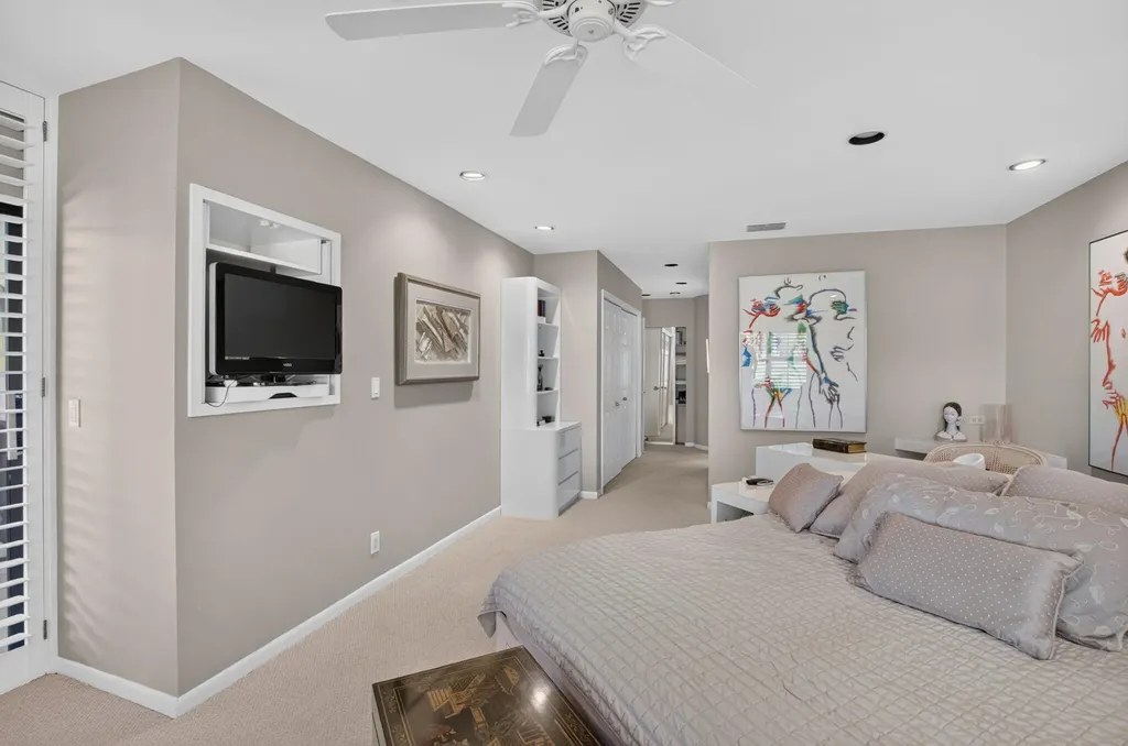 4 Eastgate Drive Boynton Beach FL 33436