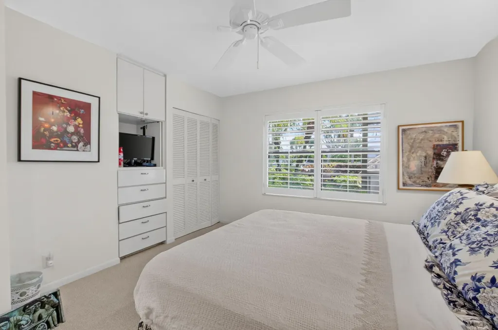 4 Eastgate Drive Boynton Beach FL 33436