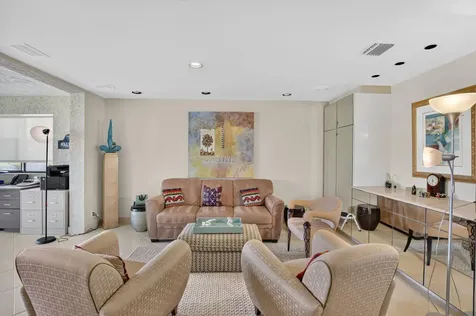 4 Eastgate Drive Boynton Beach FL 33436