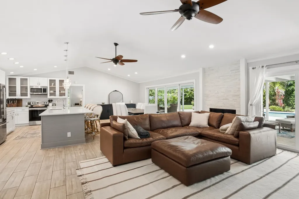 17767 Mellen Lane Jupiter FL 33478