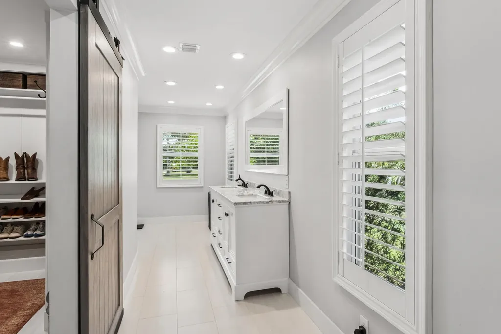 17767 Mellen Lane Jupiter FL 33478