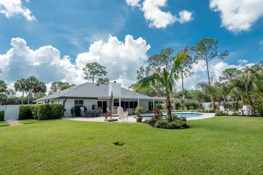 17767 Mellen Lane Jupiter FL 33478