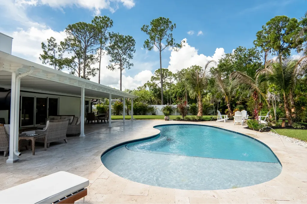 17767 Mellen Lane Jupiter FL 33478