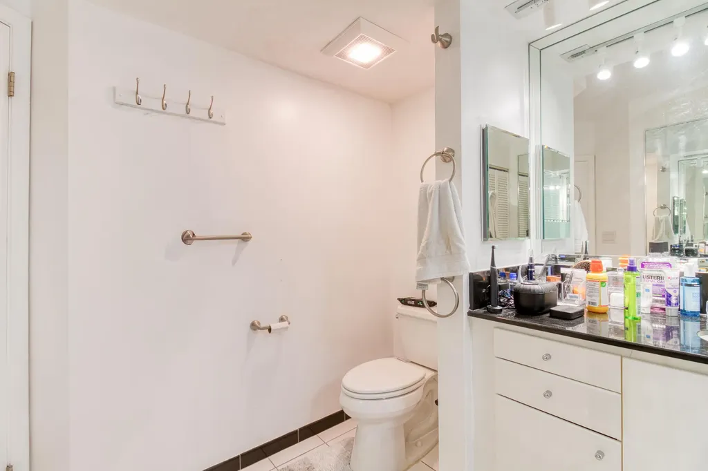 20185 E Country Club Drive Miami FL 33180