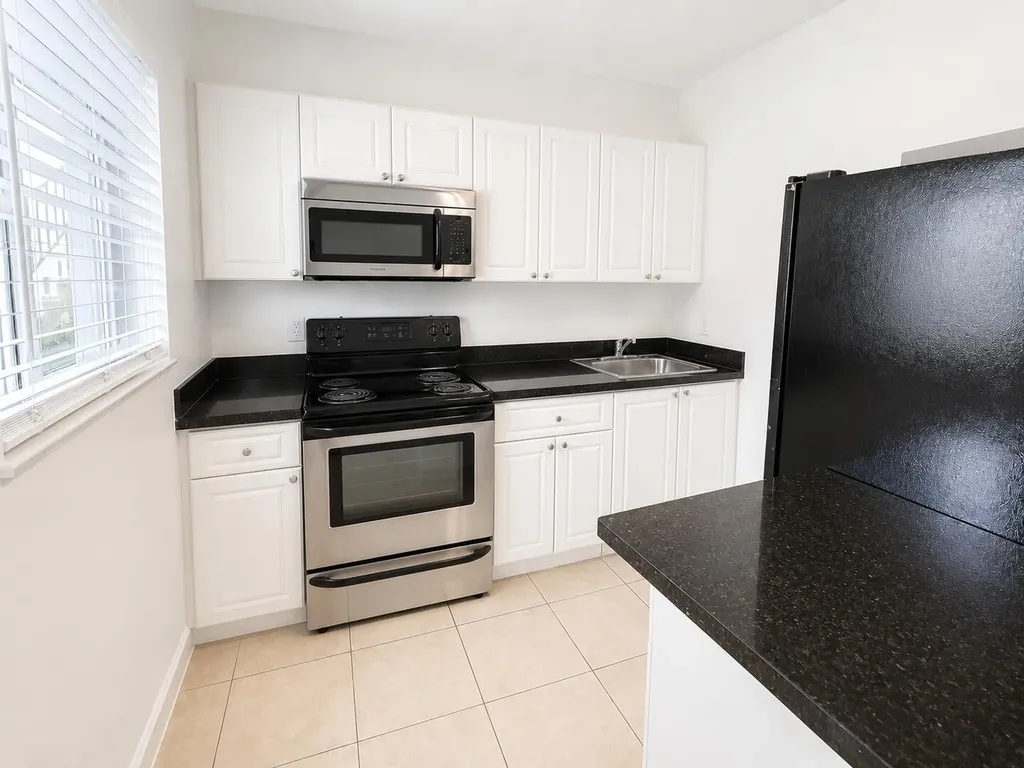 701 SW 14th Avenue Fort Lauderdale FL 33312