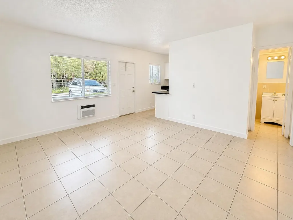 701 SW 14th Avenue Fort Lauderdale FL 33312