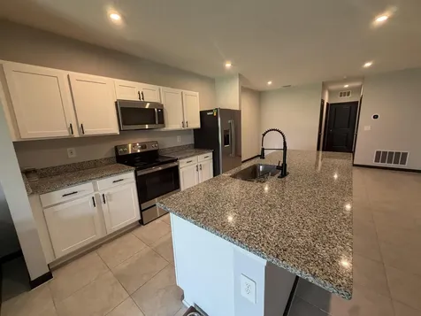 845 Persimmon Place Fort Pierce FL 34981