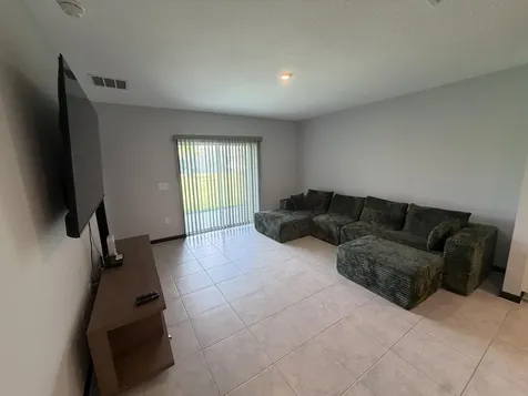 845 Persimmon Place Fort Pierce FL 34981
