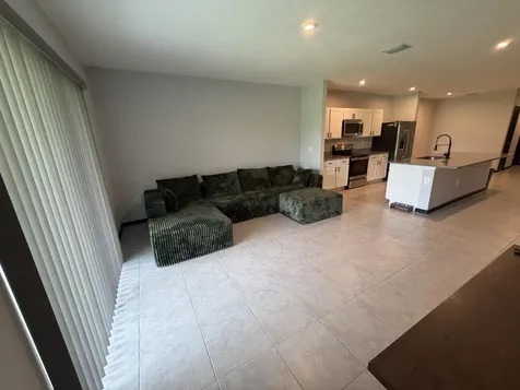 845 Persimmon Place Fort Pierce FL 34981