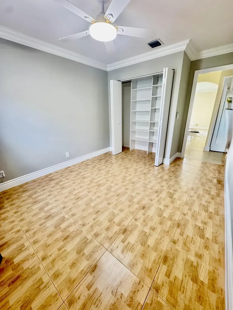 54 Egret Way Boynton Beach FL 33436