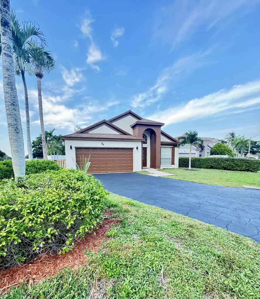 54 Egret Way Boynton Beach FL 33436