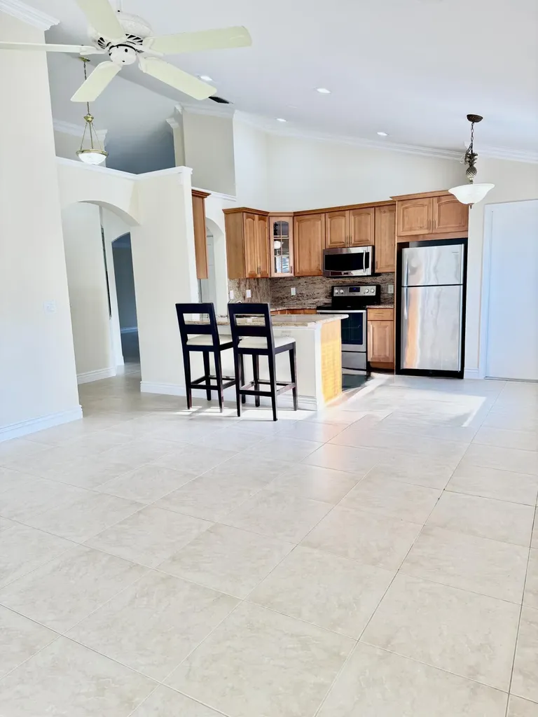 54 Egret Way Boynton Beach FL 33436