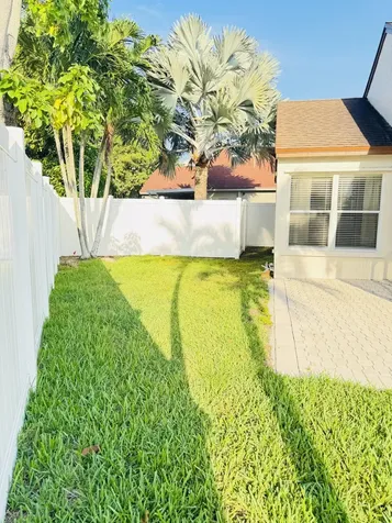 54 Egret Way Boynton Beach FL 33436