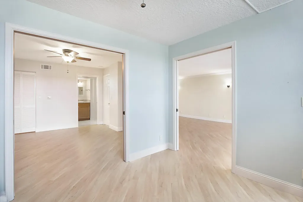 800 Jeffery Street Boca Raton FL 33487