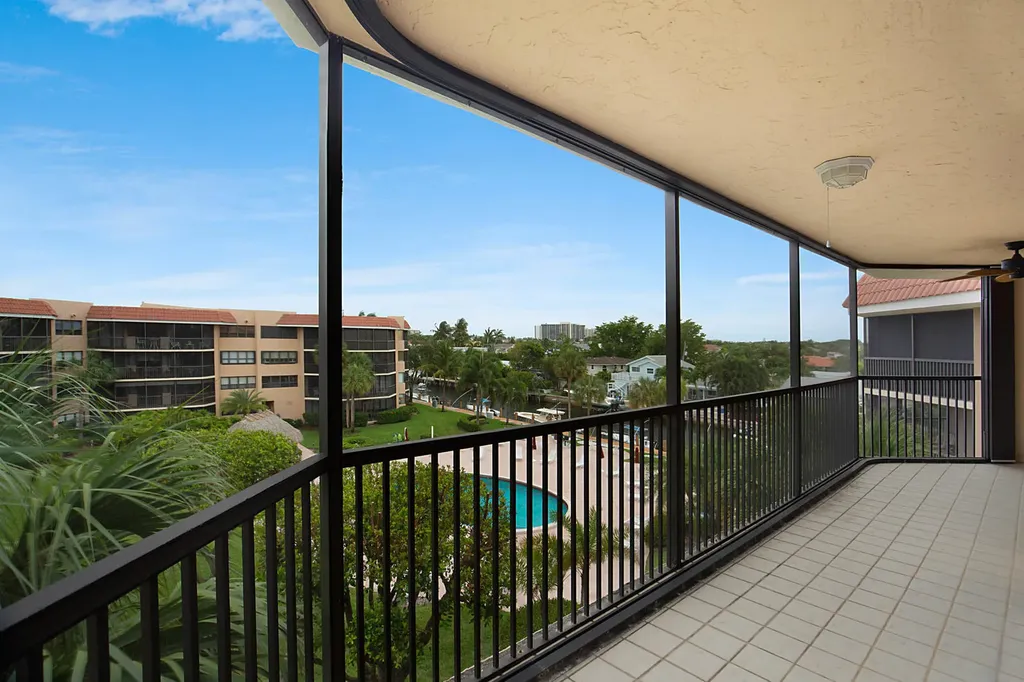 800 Jeffery Street Boca Raton FL 33487