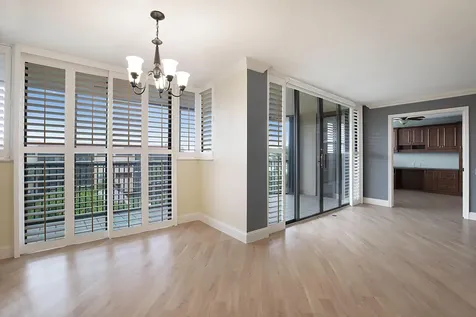800 Jeffery Street Boca Raton FL 33487